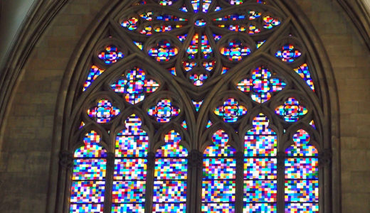 ケルン大聖堂のモダンすぎるステンドグラスのお話／ゲルハルト・リヒターのガラス